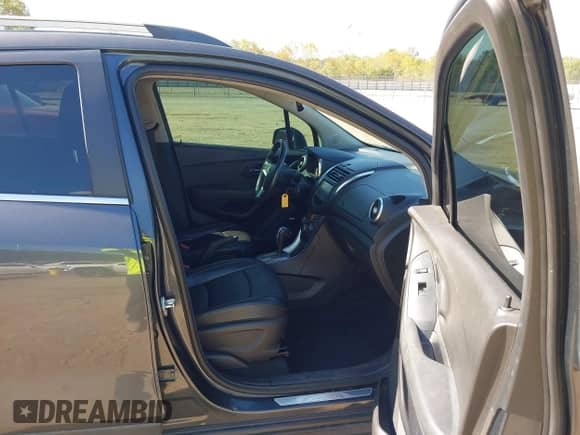 2016 Chevrolet Trax LTZ с VIN 3GNCJMSB5GL188129, выставлен на аукционе IAAI как лот 43419687 с пробегом 112 581 миль миль и . История ставок и продаж доступна на DreamBid. Изображение 5.