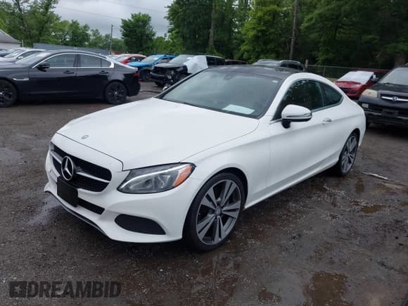 ✅ 2017 Mercedes-Benz C 300 • VIN: WDDWJ4JB7HF457997 • Lot: 42276157. Listed on IAAI with 86,485 mi. Free auction sales archive from the USA and detailed vehicle history report at DreamBid. Image 2.