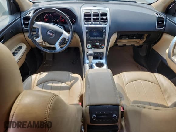 ✅ 2012 GMC Acadia SLT2 • VIN: 1GKKRSED6CJ403750 • Lot: 70475265. Wystawiony na Copart z przebiegiem 214 871 mil. Bezpłatny archiwum sprzedaży aukcyjnych z USA i szczegółowy raport historii pojazdu na DreamBid. Zdjęcie 8.