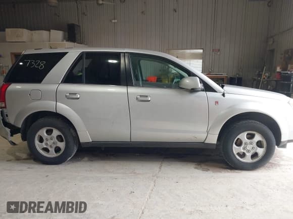 ✅ 2006 Saturn VUE • VIN: 5GZCZ53466S834963 • Lot: 42157328. Wystawiony na IAAI z przebiegiem 146 518 mil. Bezpłatny archiwum sprzedaży aukcyjnych z USA i szczegółowy raport historii pojazdu na DreamBid. Zdjęcie 13.