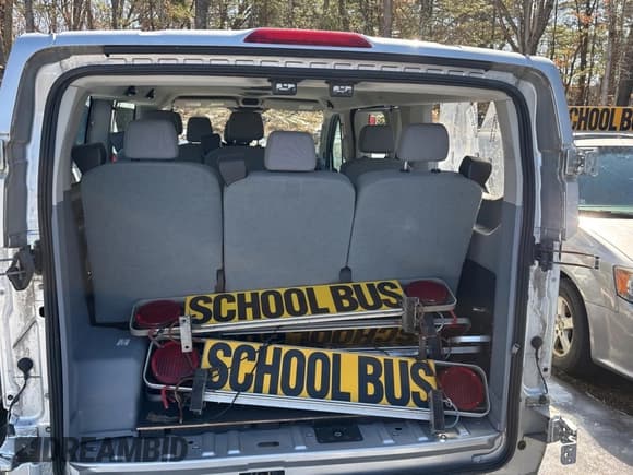 ✅ 2016 Ford Transit XL • VIN: 1FMZK1ZM9GKB38823 • Lot: 48908475. Wystawiony na Copart z przebiegiem Nie podano. Bezpłatny archiwum sprzedaży aukcyjnych z USA i szczegółowy raport historii pojazdu na DreamBid. Zdjęcie 5.