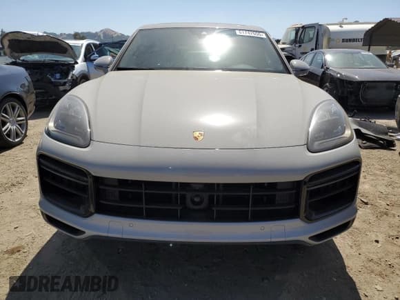 ✅ 2023 Porsche Cayenne Turbo • VIN: WP1AF2AYXPDA20101 • Lot: 61742655. Listed on Copart with 9,748 mi. Free auction sales archive from the USA and detailed vehicle history report at DreamBid. Image 5.