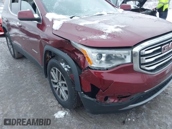 ✅ 2017 GMC Acadia SLE • VIN: 1GKKNSLS4HZ321473 • Lot: 43823727. Listed on IAAI with 138,402 mi. Free auction sales archive from the USA and detailed vehicle history report at DreamBid. Image 6.