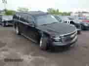 2018 Chevrolet Suburban LS z VIN 1GNSKGKCXJR264351, wystawiony jako IAAI lot #42365399 z przebiegiem 69 704 mil mil oraz . Historia ofert i sprzedaży dostępna na DreamBid. Obrazek 1.