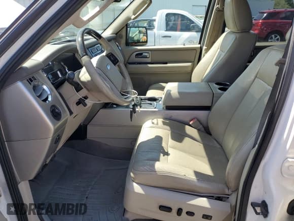 ✅ 2013 Ford Expedition Limited • VIN: 1FMJU1K58DEF02783 • Lot: 60091755. Listed on Copart with 165,212 mi. Free auction sales archive from the USA and detailed vehicle history report at DreamBid. Image 7.