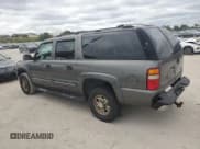 ✅ 2002 Chevrolet Suburban LS • VIN: 3GNGK26U72G266300 • Лот: 87486704. Опубликован ранее на Copart с пробегом 278 371 миль. Бесплатный доступ к архиву аукционных продаж из США и подробный отчёт об истории автомобиля на DreamBid. Изображение 2.