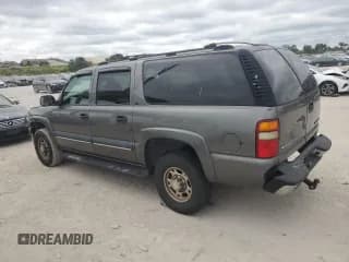 ✅ 2002 Chevrolet Suburban LS • VIN: 3GNGK26U72G266300 • Лот: 87486704. Опубликован ранее на Copart с пробегом 278 371 миль. Бесплатный доступ к архиву аукционных продаж из США и подробный отчёт об истории автомобиля на DreamBid. Изображение 2.