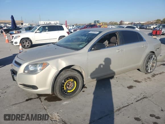 ✅ 2012 Chevrolet Malibu 1LS • VIN: 1G1ZB5E04CF173411 • Lot: 83030444. Listed on Copart with Not provided. Free auction sales archive from the USA and detailed vehicle history report at DreamBid. Image 1.