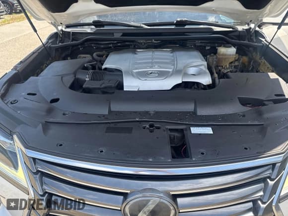 ✅ 2016 Lexus LX 570 • VIN: JTJHY7AX6G4219108 • Лот: 42872891. Опубликован ранее на IAAI с пробегом 93 069 миль. Бесплатный доступ к архиву аукционных продаж из США и подробный отчёт об истории автомобиля на DreamBid. Изображение 10.