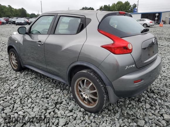 ✅ 2011 Nissan Juke S • VIN: JN8AF5MR2BT017722 • Lot: 68668675. Listed on Copart with 90,405 mi. Free auction sales archive from the USA and detailed vehicle history report at DreamBid. Image 2.