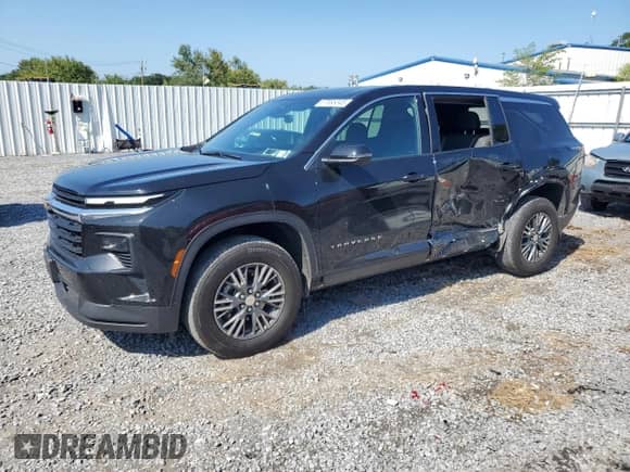 2024 Chevrolet Traverse FWD LS with VIN 1GNEREKS3RJ246207, listed as a Copart auction lot 67895345 with 6,079 mi miles and Salvage title. Bid and sale history available at DreamBid. Image 1.