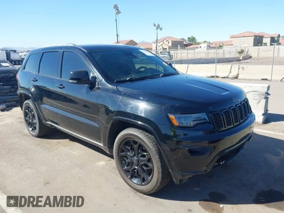 ✅ 2018 Jeep Grand Cherokee Limited • VIN: 1C4RJEBG3JC281464 • Lot: 43379257. Listed on IAAI with 123,891 mi. Free auction sales archive from the USA and detailed vehicle history report at DreamBid. Image 1.