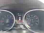 2016 Hyundai Santa Fe z VIN 5XYZU3LB5GG352375, wystawiony jako IAAI lot #43275296 z przebiegiem 161 689 mil mil oraz . Historia ofert i sprzedaży dostępna na DreamBid. Obrazek 7.