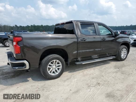 ✅ 2021 Chevrolet Silverado 1500 LT • VIN: 3GCPWCED9MG479143 • Lot: 66939514. Wystawiony na Copart z przebiegiem 24 627 mil. Bezpłatny archiwum sprzedaży aukcyjnych z USA i szczegółowy raport historii pojazdu na DreamBid. Zdjęcie 3.