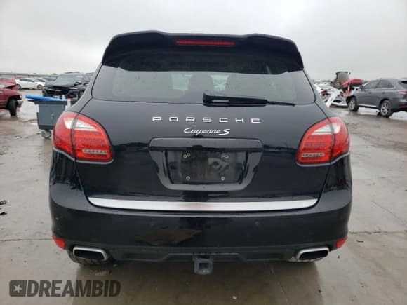✅ 2014 Porsche Cayenne S • VIN: WP1AB2A26ELA57222 • Lot: 51874345. Listed on Copart with 86,660 mi. Free auction sales archive from the USA and detailed vehicle history report at DreamBid. Image 6.