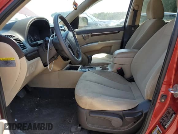 ✅ 2010 Hyundai Santa Fe GLS • VIN: 5NMSG3AB7AH366724 • Lot: 68895274. Listed on Copart with 348,312 mi. Free auction sales archive from the USA and detailed vehicle history report at DreamBid. Image 7.