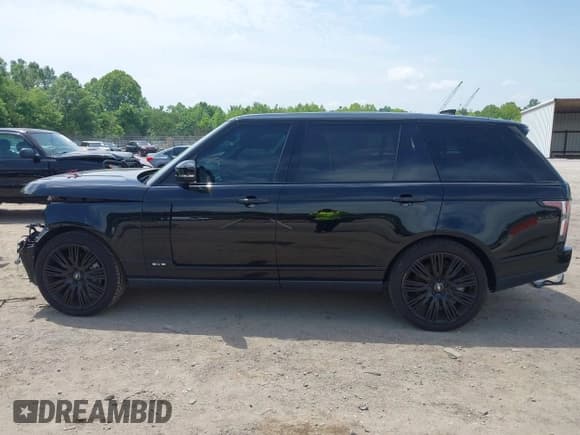 ✅ 2020 Land Rover Range Rover • VIN: SALGS5SE1LA598279 • Lot: 42263796. Listed on IAAI with 64,623 mi. Free auction sales archive from the USA and detailed vehicle history report at DreamBid. Image 14.