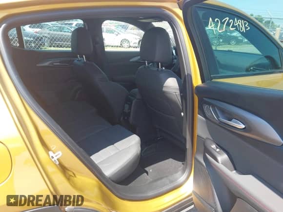 2024 Dodge Hornet GT z VIN ZACNDFAN0R3A38687, wystawiony jako IAAI lot #42724813 z przebiegiem 3 337 mil mil oraz . Historia ofert i sprzedaży dostępna na DreamBid. Obrazek 8.