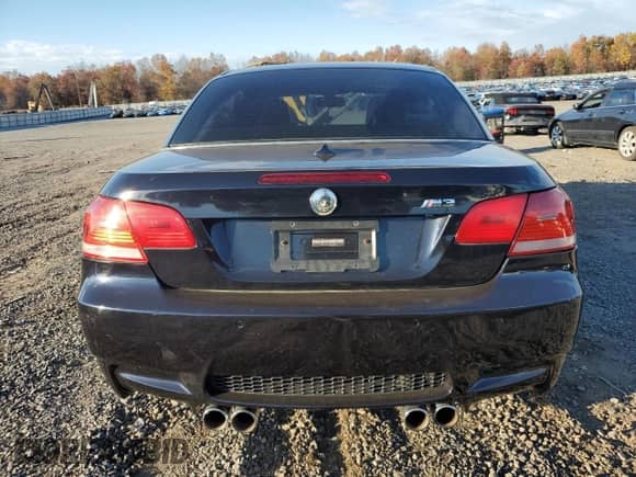 2008 BMW 3 Series M3 z VIN WBSWL935X8P331533, wystawiony jako Copart lot #91473545 z przebiegiem 105 128 mil mil oraz Czysty tytuł • Clean title. Historia ofert i sprzedaży dostępna na DreamBid. Obrazek 6.