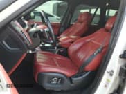 ✅ 2016 Land Rover Range Rover Autobiography • VIN: SALGV2EF3GA275643 • Lot: 50898975. Wystawiony na Copart z przebiegiem 166 517 mil. Bezpłatny archiwum sprzedaży aukcyjnych z USA i szczegółowy raport historii pojazdu na DreamBid. Zdjęcie 7.