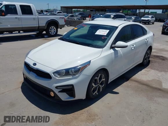 ✅ 2020 Kia Forte LXS • VIN: 3KPF24AD4LE248213 • Лот: 42290261. Опубликован ранее на IAAI с пробегом 21 722 миль. Бесплатный доступ к архиву аукционных продаж из США и подробный отчёт об истории автомобиля на DreamBid. Изображение 18.