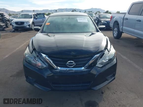 ✅ 2018 Nissan Altima SL • VIN: 1N4AL3AP2JC158807 • Lot: 43607157. Wystawiony na IAAI z przebiegiem 34 705 mil. Bezpłatny archiwum sprzedaży aukcyjnych z USA i szczegółowy raport historii pojazdu na DreamBid. Zdjęcie 17.