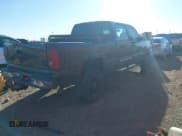 ✅ 2004 Chevrolet Silverado 2500HD LS • VIN: 1GCHC23U64F240015 • Лот: 41489933. Опубликован ранее на IAAI с пробегом 460 307 миль. Бесплатный доступ к архиву аукционных продаж из США и подробный отчёт об истории автомобиля на DreamBid. Изображение 4.