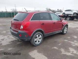 ✅ 2013 Chevrolet Captiva Sport LS • VIN: 3GNAL2EK8DS598538 • Lot: 41464085. Wystawiony na IAAI z przebiegiem 200 865 mil. Bezpłatny archiwum sprzedaży aukcyjnych z USA i szczegółowy raport historii pojazdu na DreamBid. Zdjęcie 4.