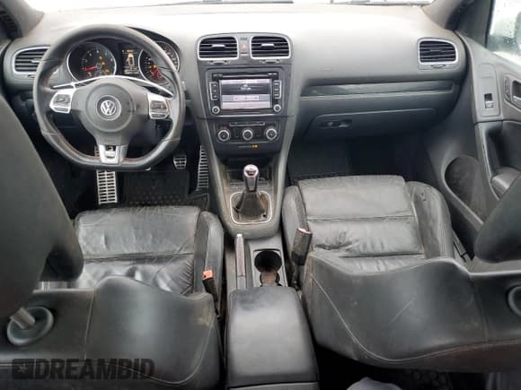 ✅ 2010 Volkswagen Golf GTI • VIN: WVWEV7AJ8AW246428 • Lot: 79220904. Wystawiony na Copart z przebiegiem 184 217 mil. Bezpłatny archiwum sprzedaży aukcyjnych z USA i szczegółowy raport historii pojazdu na DreamBid. Zdjęcie 8.