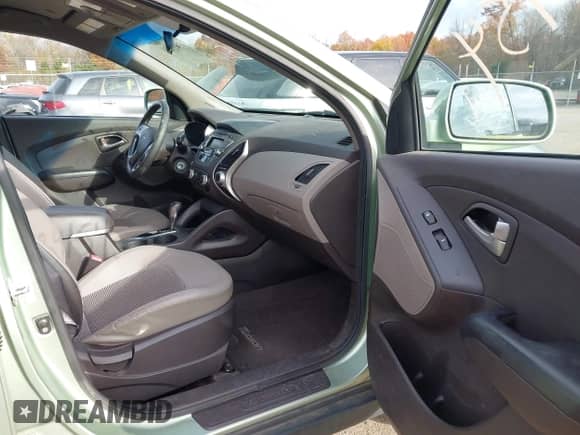 2011 Hyundai Tucson GLS с VIN KM8JU3AC9BU190150, выставлен на аукционе IAAI как лот 43634454 с пробегом 100 083 миль миль и . История ставок и продаж доступна на DreamBid. Изображение 5.