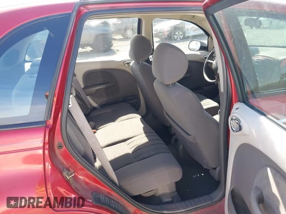 ✅ 2002 Chrysler PT Cruiser • VIN: 3C4FY48B92T350054 • Lot: 42922470. Listed on IAAI with 116,421 mi. Free auction sales archive from the USA and detailed vehicle history report at DreamBid. Image 8.