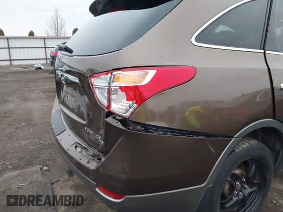 ✅ 2010 Hyundai Veracruz Limited • VIN: KM8NUDCC9AU133451 • Лот: 43811952. Опубликован ранее на IAAI с пробегом 193 076 миль. Бесплатный доступ к архиву аукционных продаж из США и подробный отчёт об истории автомобиля на DreamBid. Изображение 12.