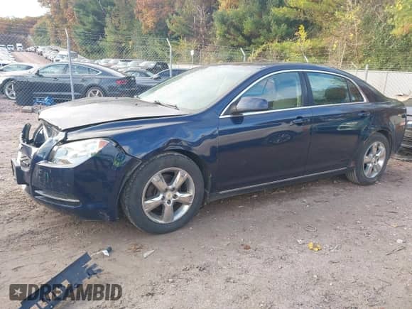 2011 Chevrolet Malibu 2LT z VIN 1G1ZD5E1XBF227991, wystawiony jako IAAI lot #43496177 z przebiegiem 175 673 mil mil oraz . Historia ofert i sprzedaży dostępna na DreamBid. Obrazek 2.