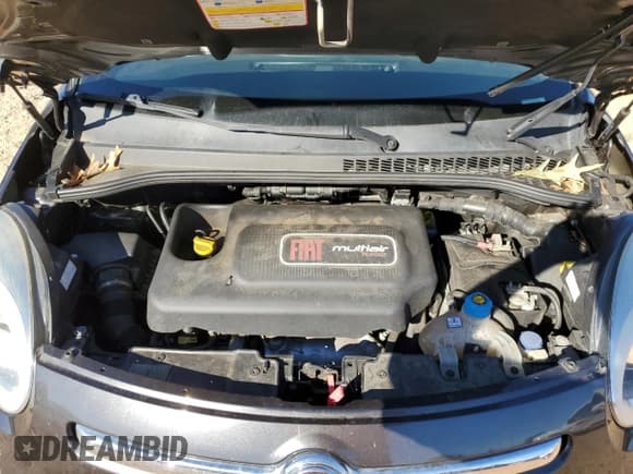 ✅ 2014 FIAT 500L Easy • VIN: ZFBCFABH8EZ028090 • Lot: 82588065. Wystawiony na Copart z przebiegiem 103 849 mil. Bezpłatny archiwum sprzedaży aukcyjnych z USA i szczegółowy raport historii pojazdu na DreamBid. Zdjęcie 11.