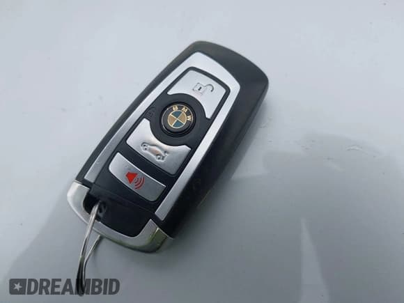 ✅ 2013 BMW 7 Series 750Li xDrive • VIN: WBAYF8C50DD140147 • Lot: 43699433. Listed on IAAI with 113,189 mi. Free auction sales archive from the USA and detailed vehicle history report at DreamBid. Image 11.