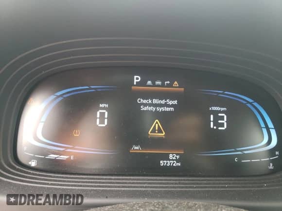 ✅ 2023 Hyundai Venue SEL • VIN: KMHRC8A35PU242416 • Лот: 64942194. Размещён на Copart с пробегом 57 372 миль миль. Получите бесплатный доступ к архиву аукционных продаж из США и посмотрите подробный отчёт об истории автомобиля на DreamBid. Изображение 9.