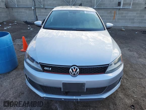 ✅ 2015 Volkswagen Jetta GLI SEL • VIN: 3VW5T7AJ5FM277260 • Лот: 86894715. Опубликован ранее на Copart с пробегом 217 135 миль. Бесплатный доступ к архиву аукционных продаж из США и подробный отчёт об истории автомобиля на DreamBid. Изображение 5.