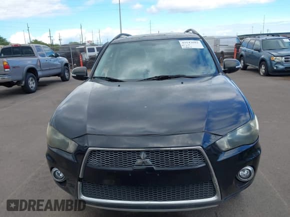 ✅ 2012 Mitsubishi Outlander SE • VIN: JA4AS3AW2CU027663 • Lot: 43143602. Wystawiony na IAAI z przebiegiem 108 859 mil. Bezpłatny archiwum sprzedaży aukcyjnych z USA i szczegółowy raport historii pojazdu na DreamBid. Zdjęcie 6.
