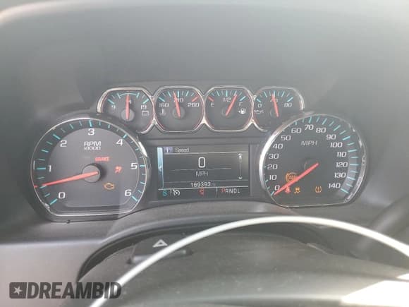 ✅ 2018 Chevrolet Silverado 1500 LT • VIN: 3GCUKREC8JG161650 • Lot: 71669945. Listed on Copart with 169,393 mi. Free auction sales archive from the USA and detailed vehicle history report at DreamBid. Image 9.