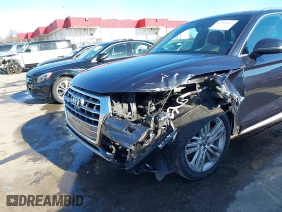 ✅ 2019 Audi Q5 Prestige • VIN: WA1CNAFY8K2037977 • Лот: 43789913. Опубликован ранее на IAAI с пробегом 56 176 миль. Бесплатный доступ к архиву аукционных продаж из США и подробный отчёт об истории автомобиля на DreamBid. Изображение 6.