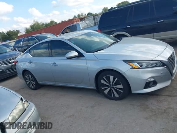 ✅ 2019 Nissan Altima SV • VIN: 1N4BL4DV0KN309217 • Lot: 43728635. Wystawiony na IAAI z przebiegiem 206 864 mil. Bezpłatny archiwum sprzedaży aukcyjnych z USA i szczegółowy raport historii pojazdu na DreamBid. Zdjęcie 13.