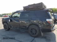 ✅ 2018 Toyota 4Runner SR5 • VIN: JTEBU5JR6J5536698 • Lot: 69278025. Wystawiony na Copart z przebiegiem 136 227 mil. Bezpłatny archiwum sprzedaży aukcyjnych z USA i szczegółowy raport historii pojazdu na DreamBid. Zdjęcie 2.