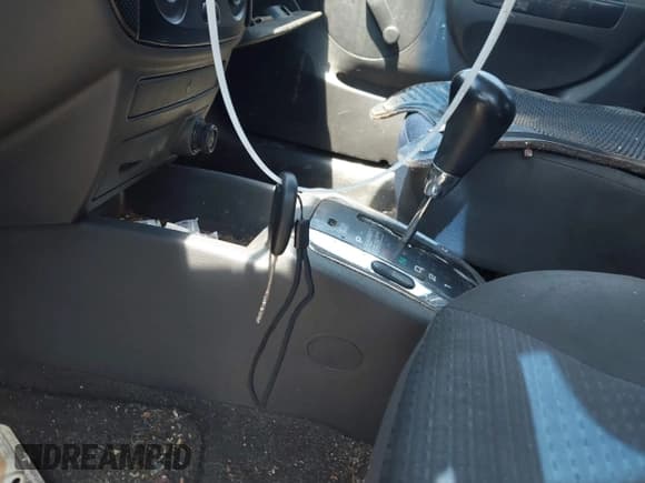 ✅ 2006 Chevrolet Aveo LS • VIN: KL1TD66646B541430 • Lot: 42985414. Wystawiony na IAAI z przebiegiem Nie podano. Bezpłatny archiwum sprzedaży aukcyjnych z USA i szczegółowy raport historii pojazdu na DreamBid. Zdjęcie 11.