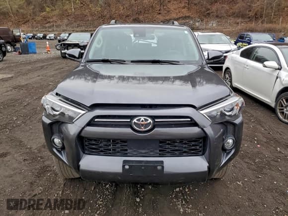 ✅ 2023 Toyota 4Runner SR5 Premium • VIN: JTEFU5JR6P5289418 • Lot: 93996685. Wystawiony na Copart z przebiegiem 39 534 mil. Bezpłatny archiwum sprzedaży aukcyjnych z USA i szczegółowy raport historii pojazdu na DreamBid. Zdjęcie 5.