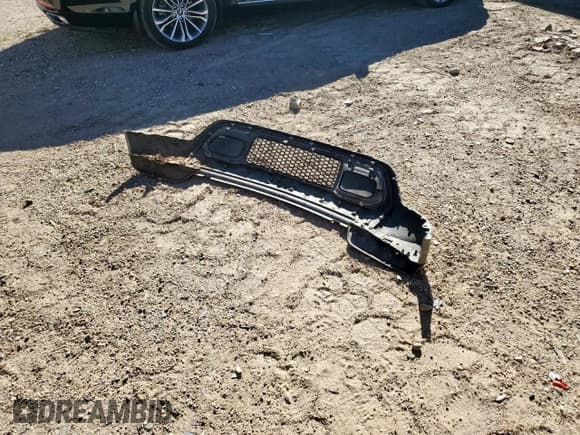 ✅ 2019 Jeep Grand Cherokee Altitude • VIN: 1C4RJEAG3KC615415 • Lot: 84956095. Listed on Copart with 93,933 mi. Free auction sales archive from the USA and detailed vehicle history report at DreamBid. Image 13.