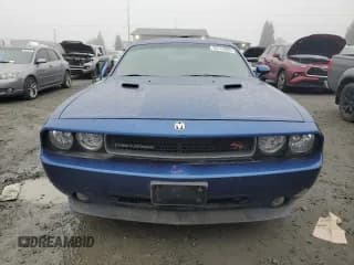 ✅ 2010 Dodge Challenger R/T Classic • VIN: 2B3CJ5DT9AH314854 • Lot: 88743955. Wystawiony na Copart z przebiegiem 74 744 mil. Bezpłatny archiwum sprzedaży aukcyjnych z USA i szczegółowy raport historii pojazdu na DreamBid. Zdjęcie 5.