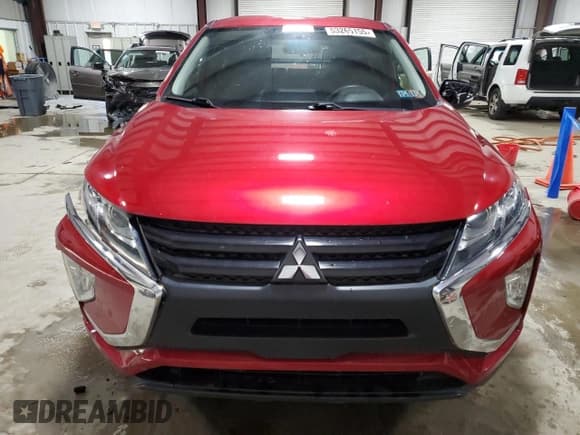 ✅ 2018 Mitsubishi Eclipse Cross LE • VIN: JA4AT4AA9JZ068394 • Лот: 53265155. Опубликован ранее на Copart с пробегом 107 763 миль. Бесплатный доступ к архиву аукционных продаж из США и подробный отчёт об истории автомобиля на DreamBid. Изображение 5.