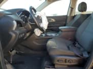 ✅ 2019 Chevrolet Traverse LT Cloth • VIN: 1GNERGKW4KJ304538 • Лот: 82544025. Опубликован ранее на Copart с пробегом 127 806 миль. Бесплатный доступ к архиву аукционных продаж из США и подробный отчёт об истории автомобиля на DreamBid. Изображение 7.