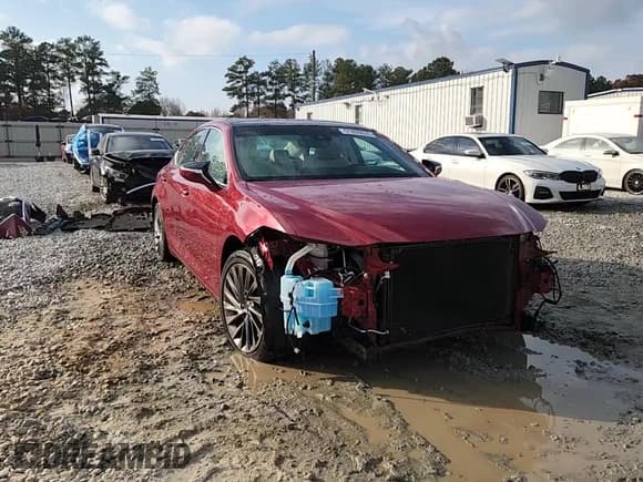 ✅ 2024 Lexus ES 350 Luxury • VIN: 58AEZ1B16RU171000 • Lot: 91866635. Listed on Copart with 13,566 mi. Free auction sales archive from the USA and detailed vehicle history report at DreamBid. Image 14.