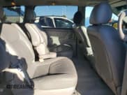 ✅ 2005 Toyota Sienna XLE Limited • VIN: 5TDBA22C65S050771 • Lot: 87028715. Wystawiony na Copart z przebiegiem 207 980 mil. Bezpłatny archiwum sprzedaży aukcyjnych z USA i szczegółowy raport historii pojazdu na DreamBid. Zdjęcie 11.